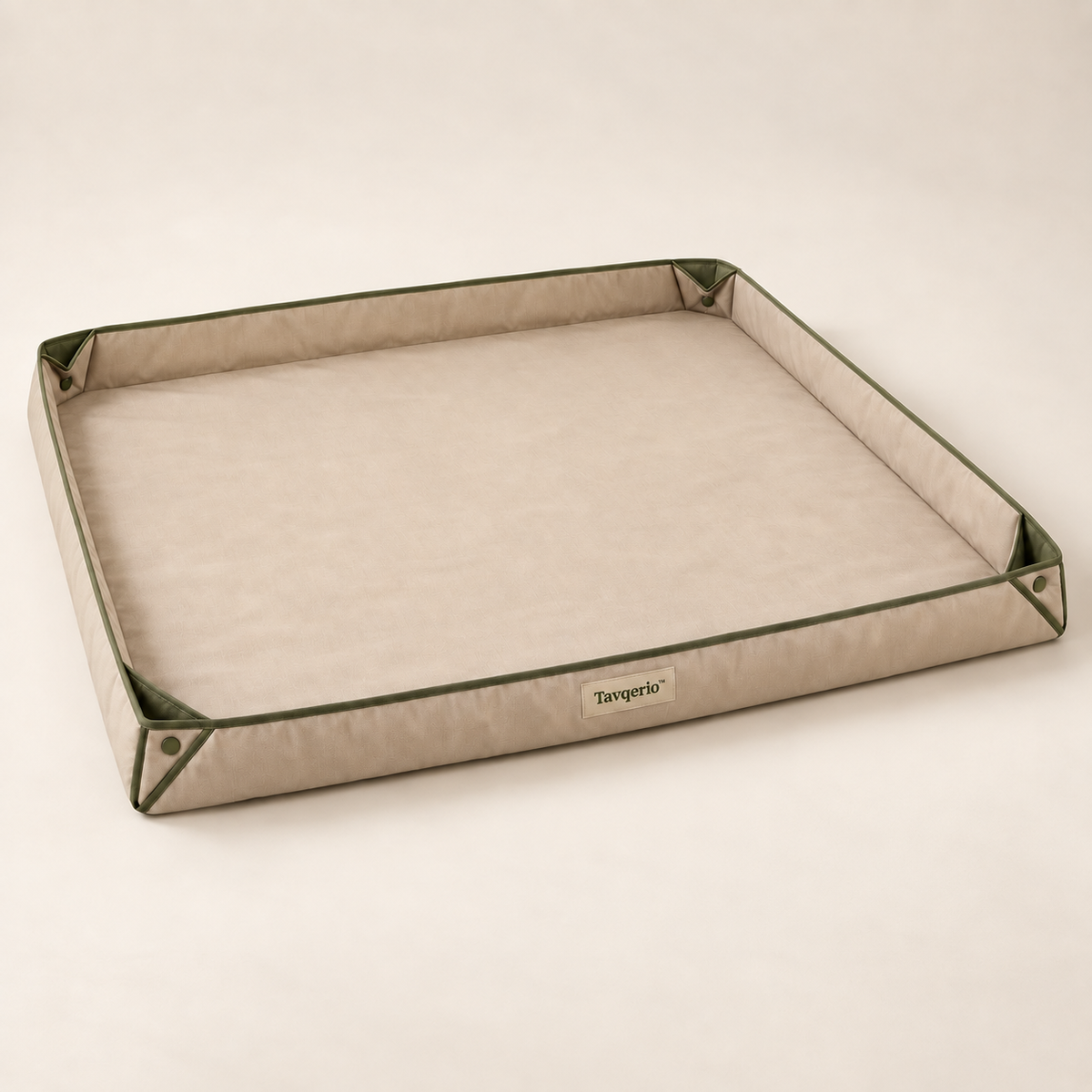 Tavqerio™ MeadowFold Convertible Picnic Blanket